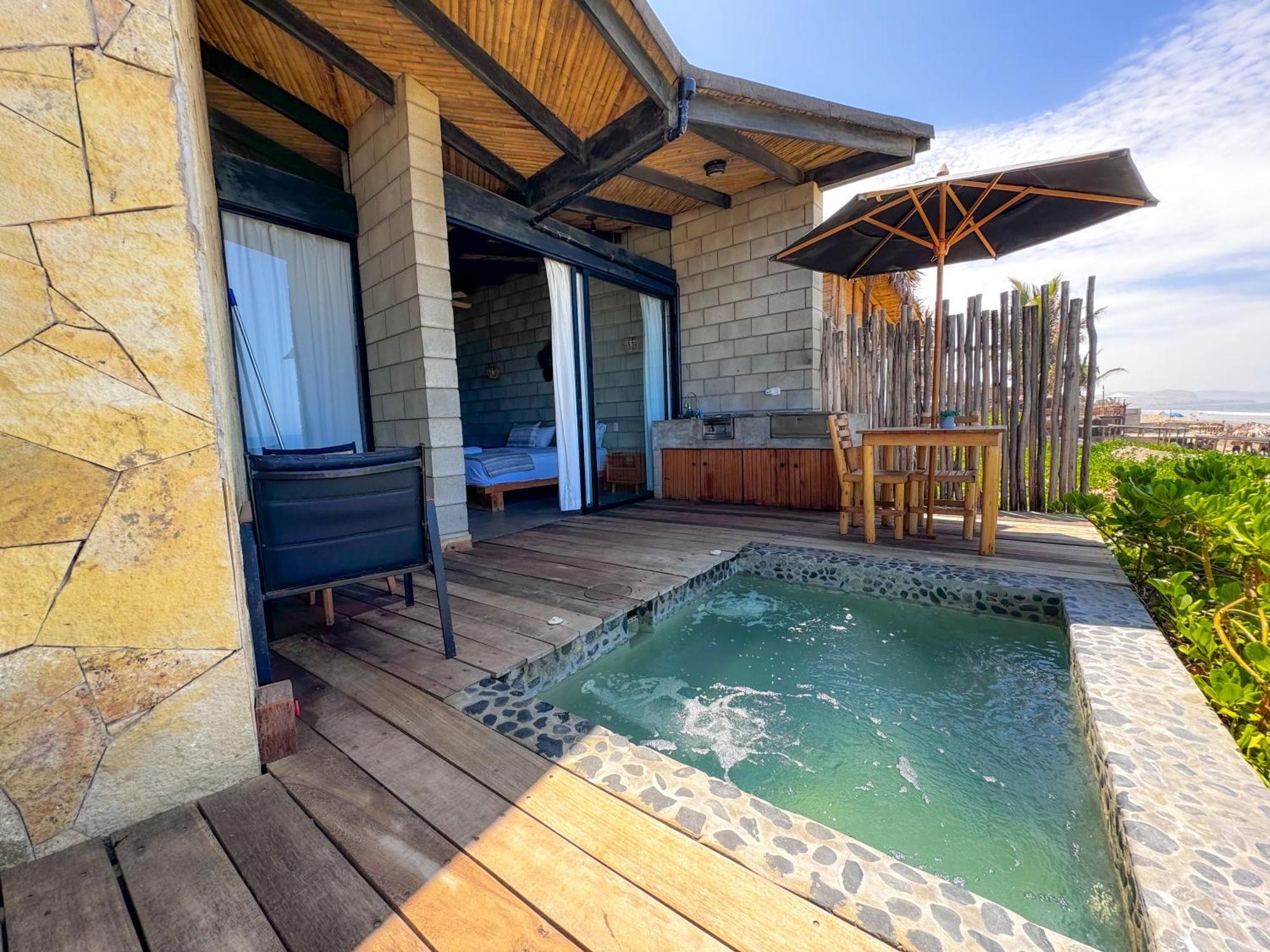 Diem Vichayito Beachfront Eco-Luxury Экстерьер фото