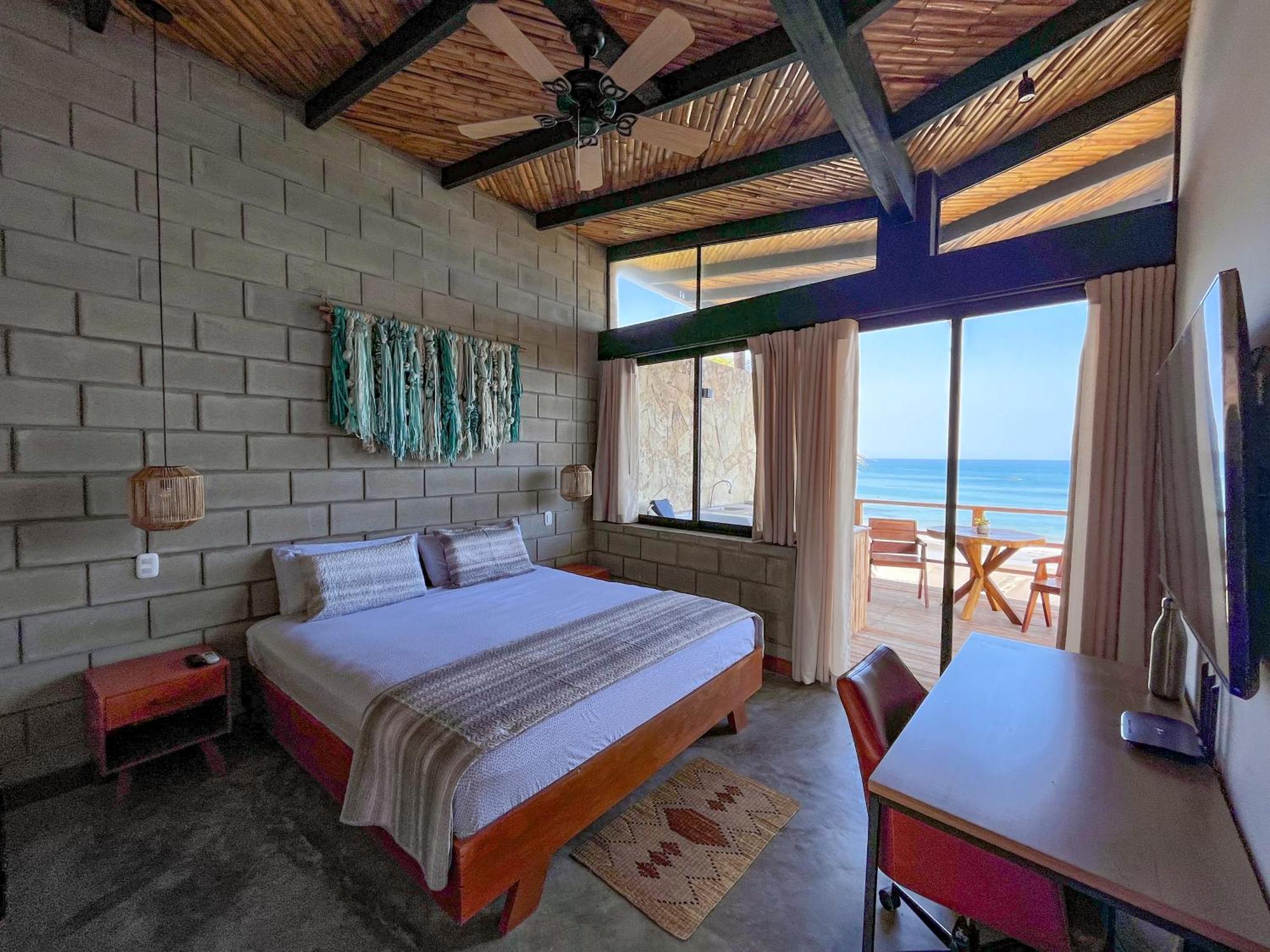 Diem Vichayito Beachfront Eco-Luxury Экстерьер фото