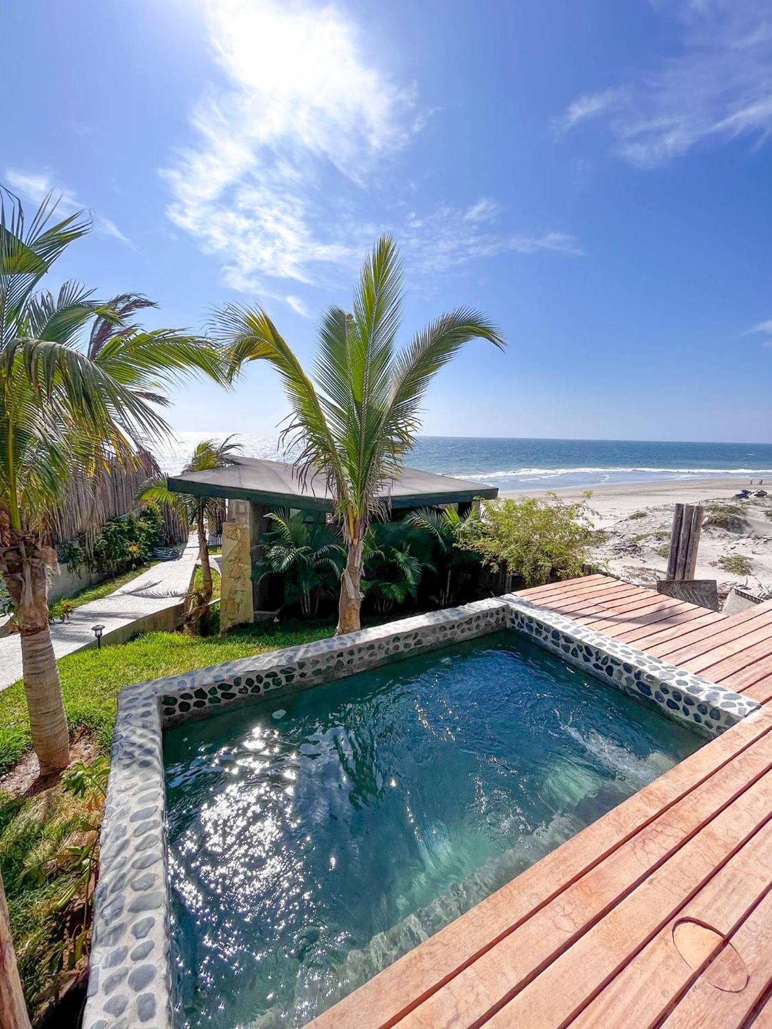 Diem Vichayito Beachfront Eco-Luxury Экстерьер фото